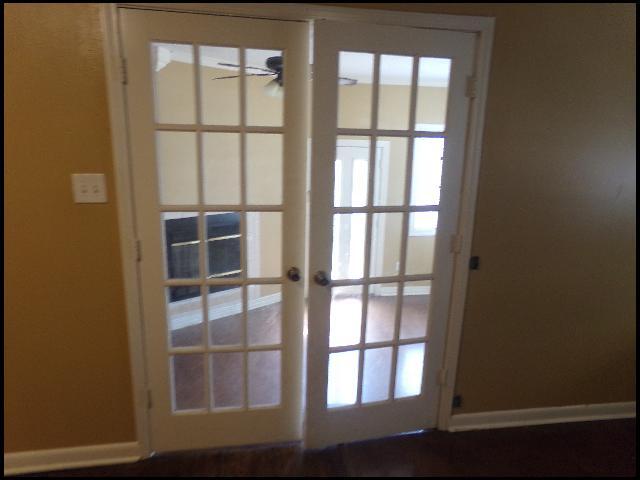 Building Photo - 1217 Look St