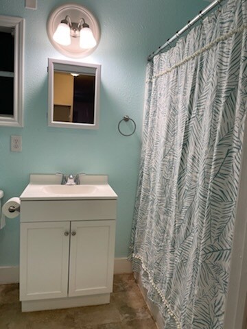 Building Photo - 408 E McKay St