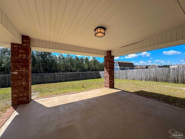 Building Photo - 5588 Inspiration Street