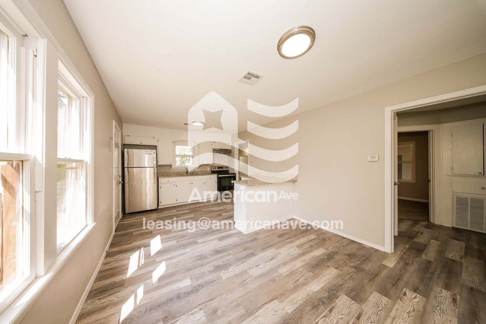 Building Photo - 225 E Himes St