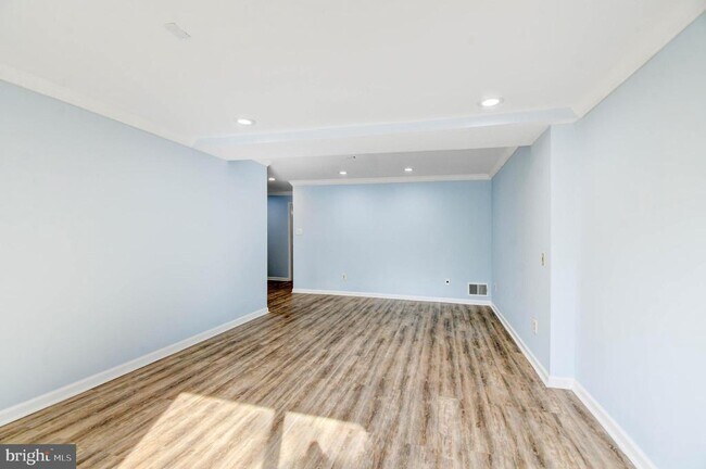 Building Photo - 4472 Ruggles Ct