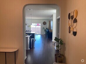 Building Photo - !! 50% OFF on 1st Month's Rent when you mo...