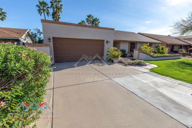 Building Photo - 5513 E Terry Dr