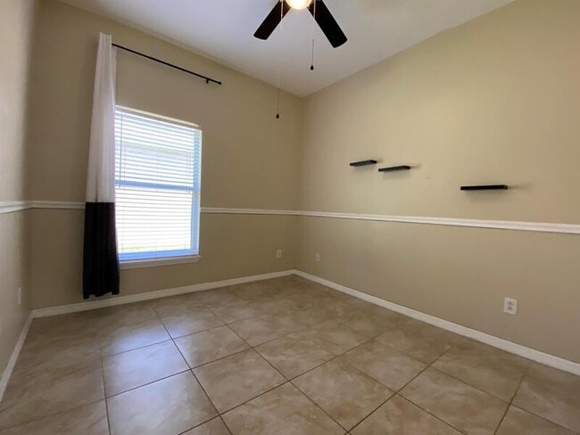 Building Photo - 11273 Moonshine Creek Cir