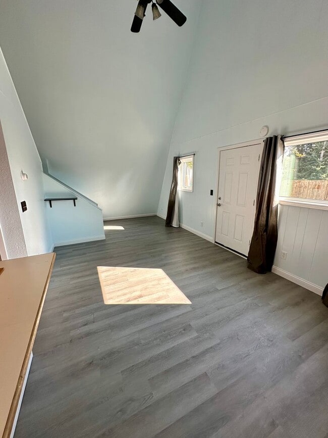 Building Photo - 2 Bed, 1 Bath A-Frame for Rent!