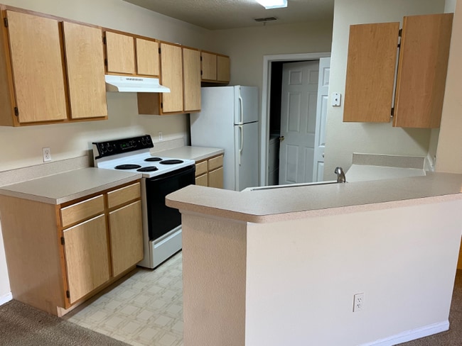 Building Photo - 6584 Swissco Dr