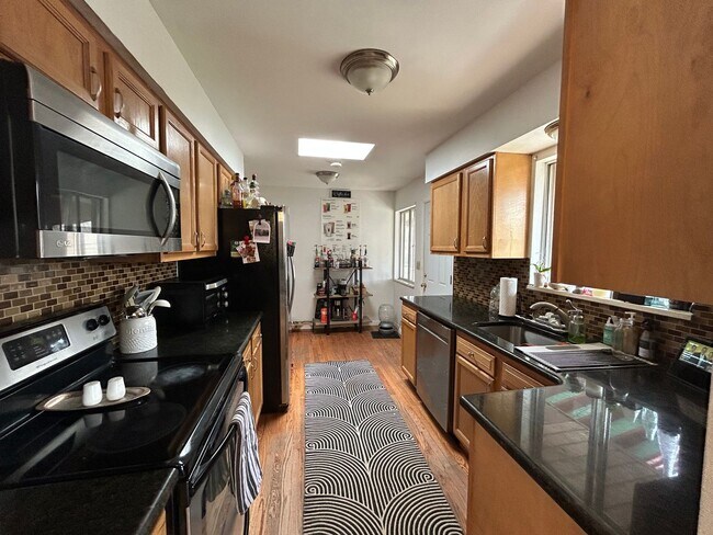 Building Photo - Great House In Fort Collins