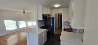 Building Photo - 2075 E Appleton St