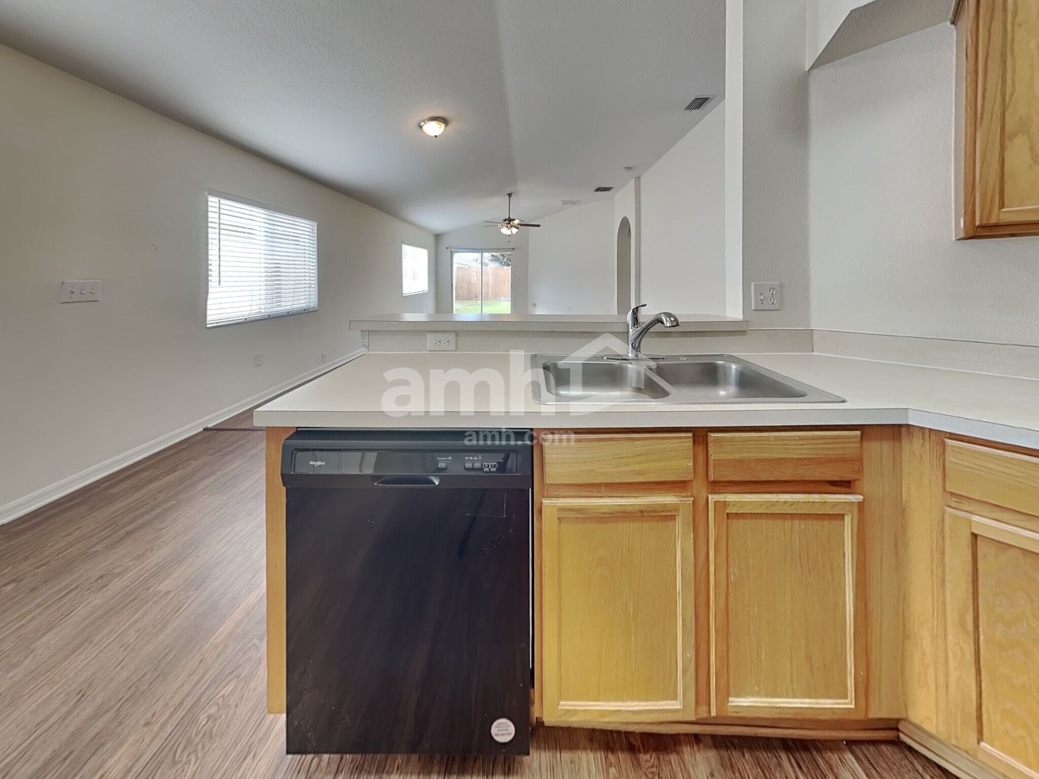 Building Photo - 4340 Country Hills Blvd