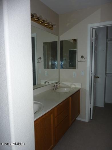 Building Photo - 1266 W Kingbird Dr