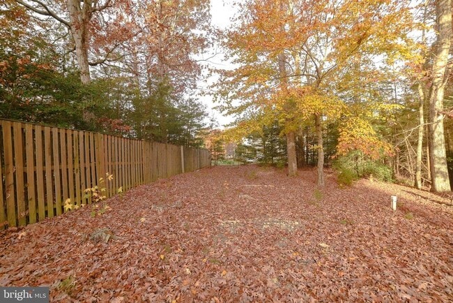 Building Photo - 19825 Fall Ct