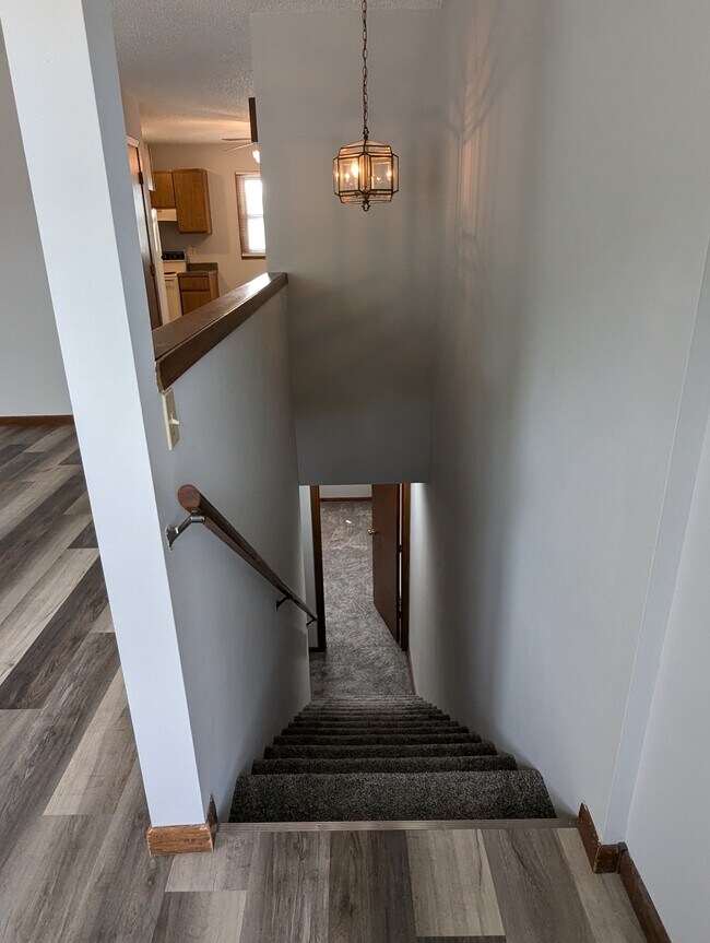 Stairwell - 1335 Applewood Ln