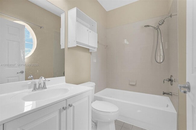 Building Photo - 2641 SW 120th Terrace
