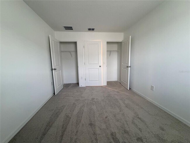 Building Photo - 2946 Skyline Lp