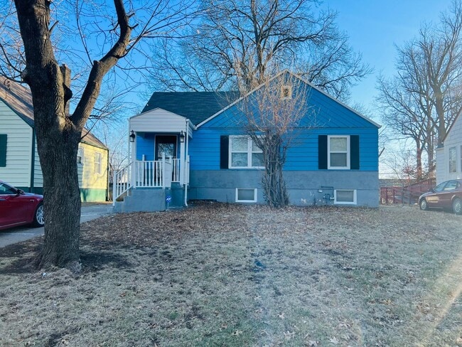 Building Photo - 4219 E 68th Terrace