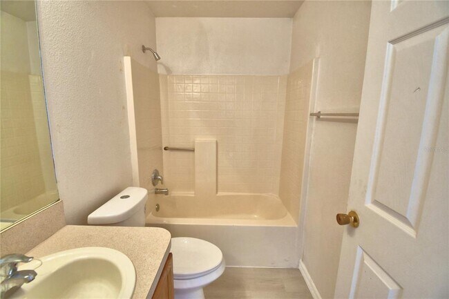 Building Photo - 116 Briarcliff Dr