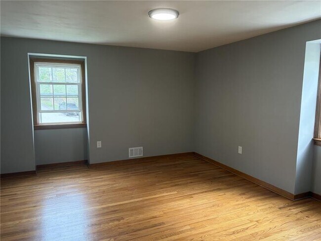 Building Photo - 9280 N Florence Rd