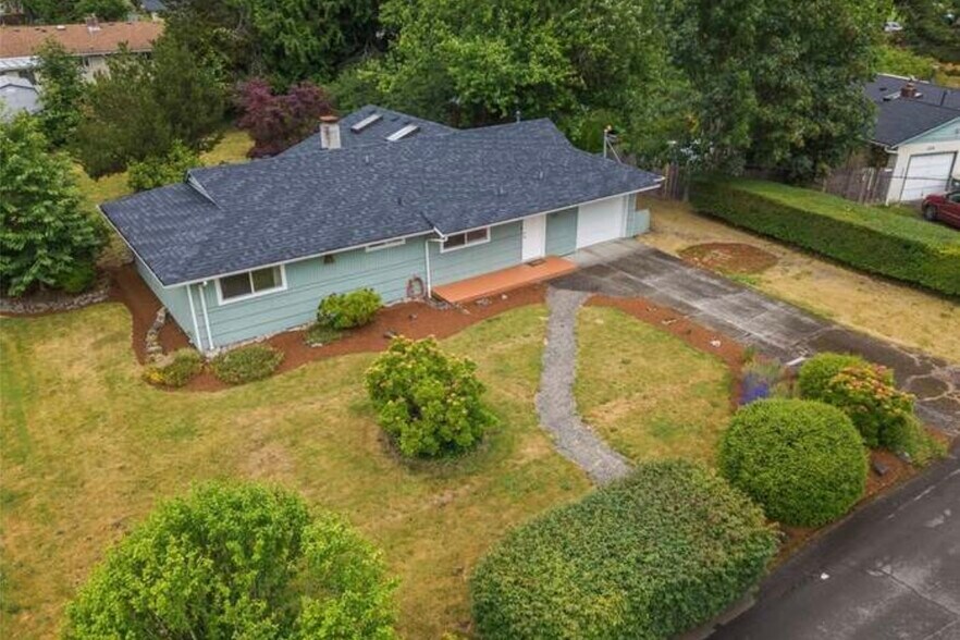 Building Photo - 1319 Gemini St SE
