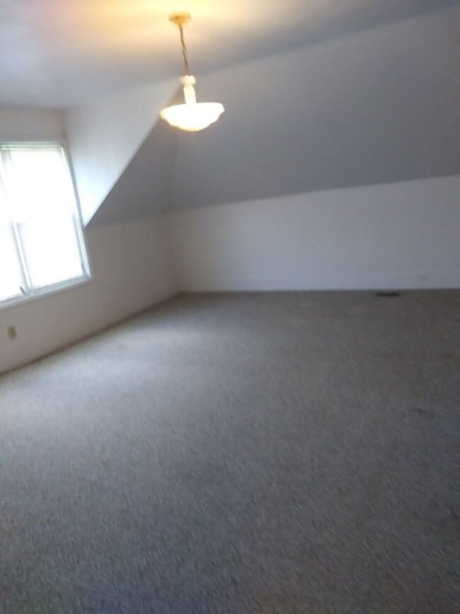 Building Photo - 205 Griscom St