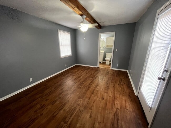 Building Photo - Updated 3 Bedroom Home across from MSU