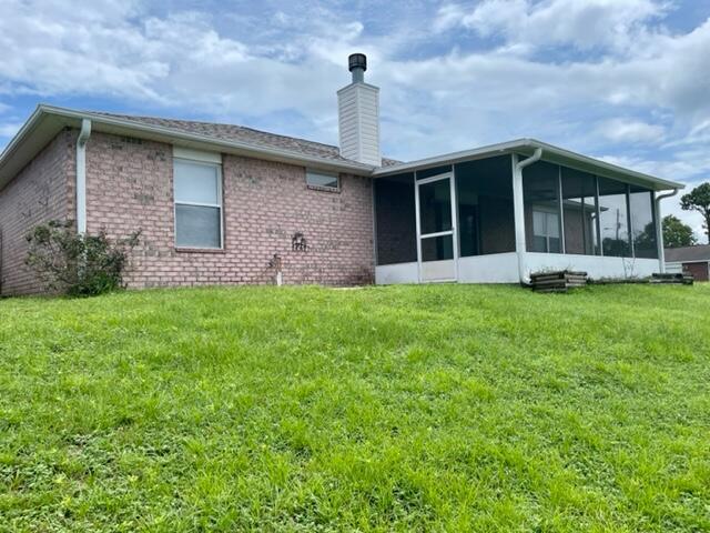 Building Photo - 1221 Northview Dr