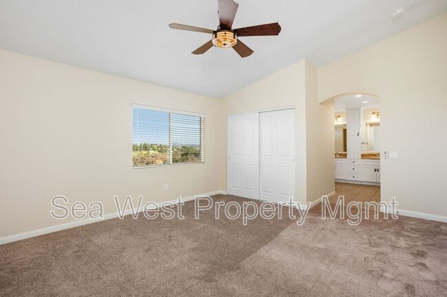 Building Photo - 1366 Eldean Ln