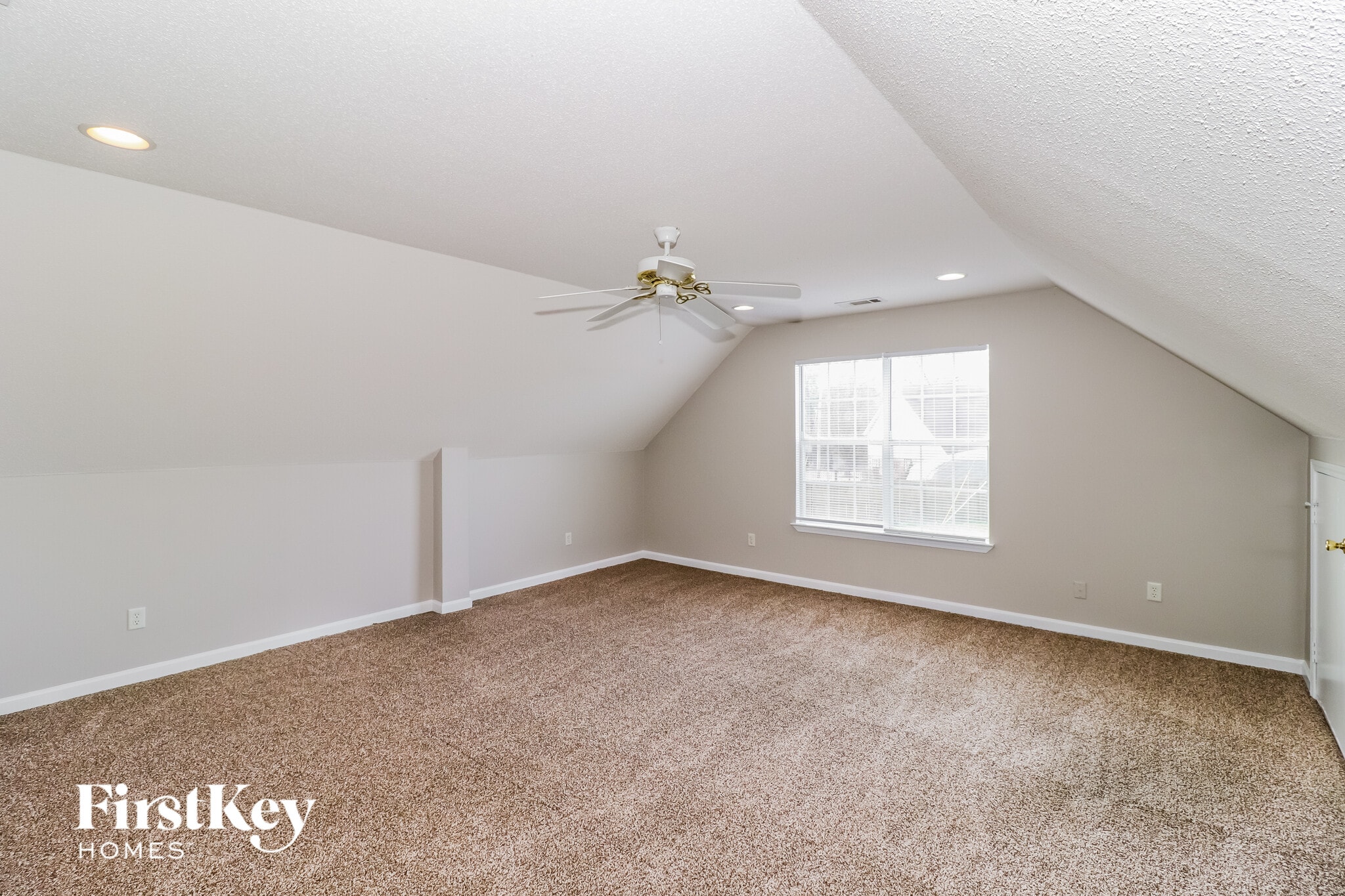 Building Photo - 7063 Anisetree Dr