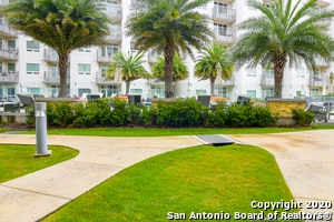 Building Photo - 17902 La Cantera Pkwy
