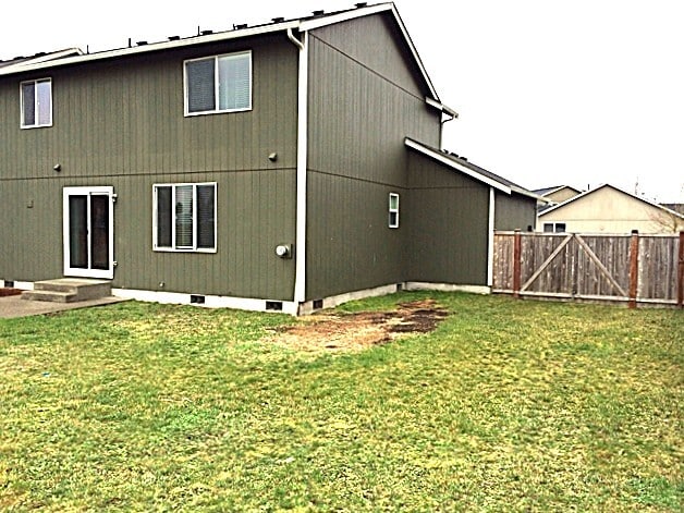 Building Photo - 16646 Rainier View Dr SE