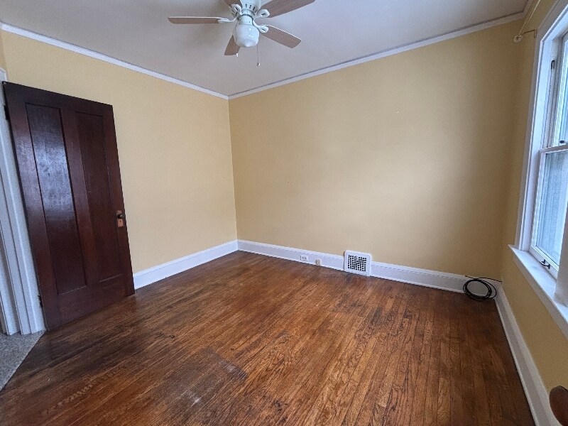 Building Photo - 3179 W 111th St