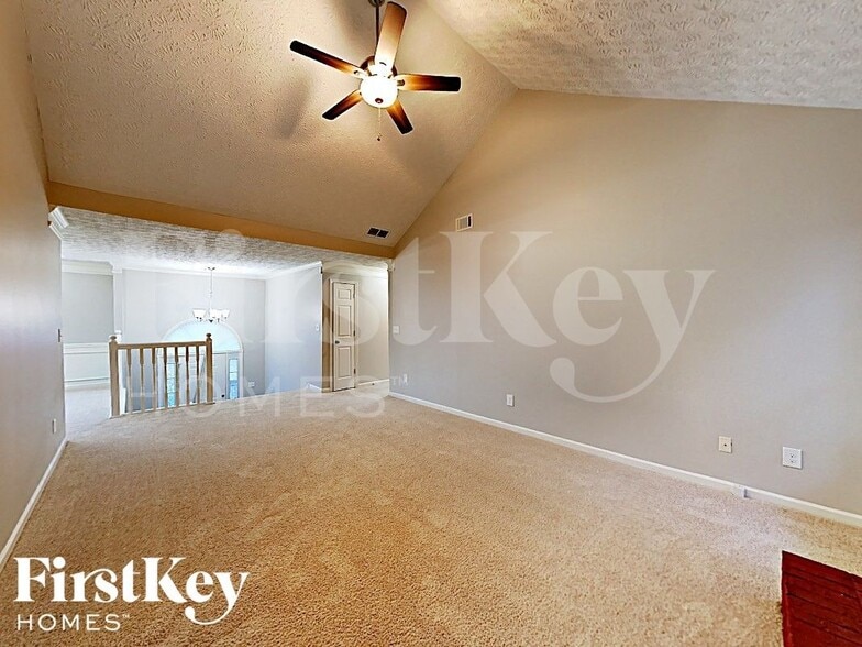 Building Photo - 35 Pebble Brooke Pass