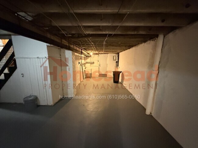 Building Photo - 44 Sunshine Rd