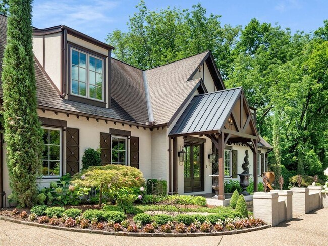 Building Photo - 3807 Harding Pl