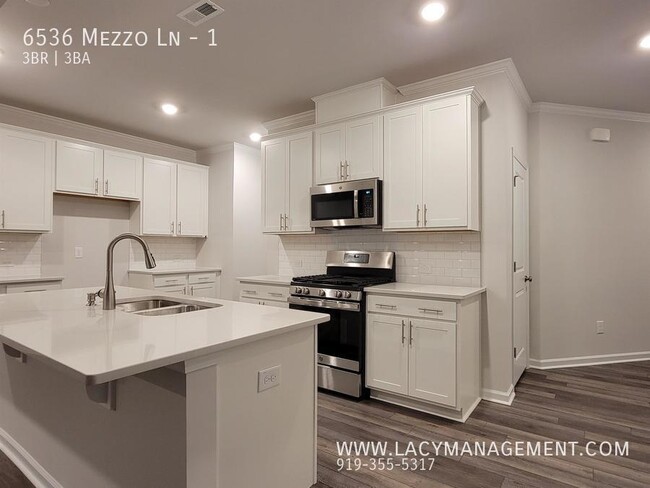 Building Photo - 6536 Mezzo Ln