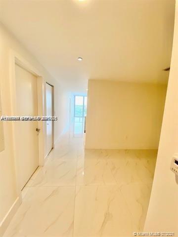 Building Photo - 16385 Biscayne Blvd