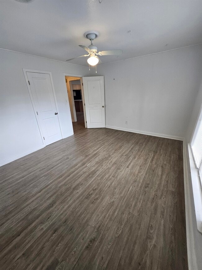 Building Photo - 2772 W Tharpe St