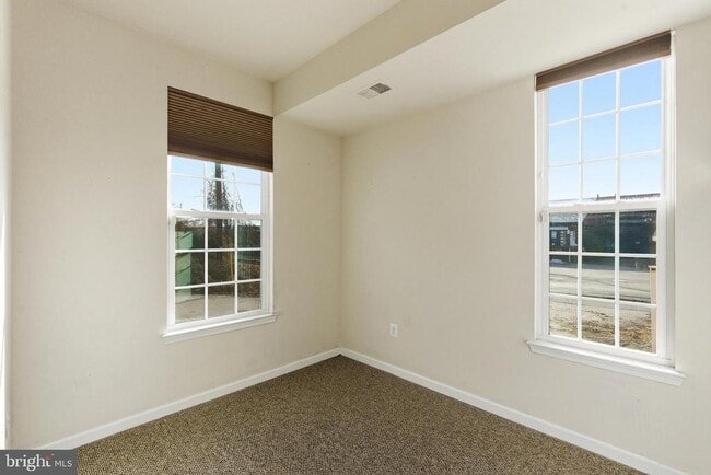 Building Photo - 4500 Fait Ave