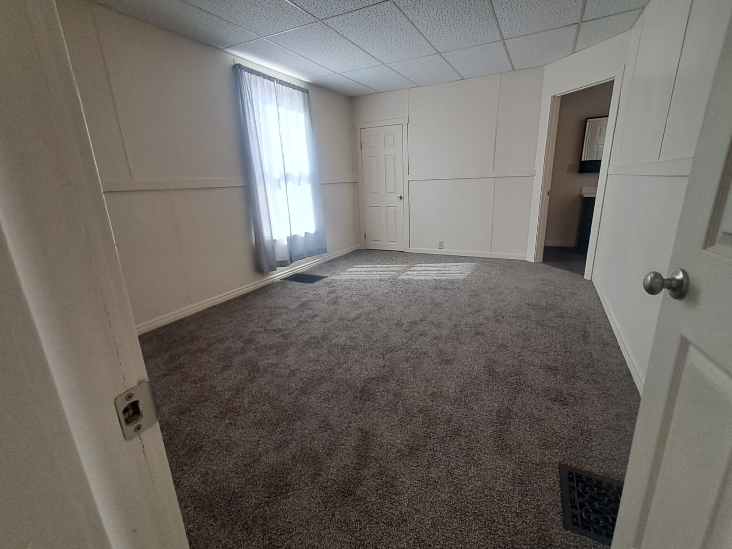 Building Photo - 502 Wilson St