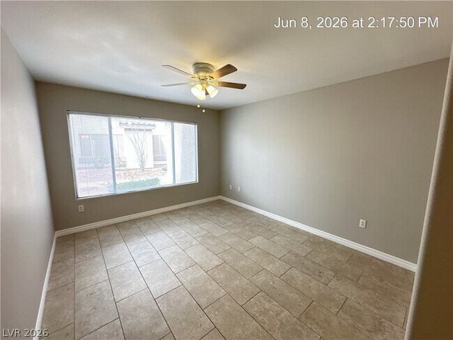 Building Photo - 5710 E Tropicana Ave