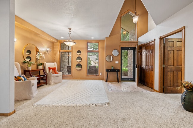 Building Photo - 23679 Dogleg Dr