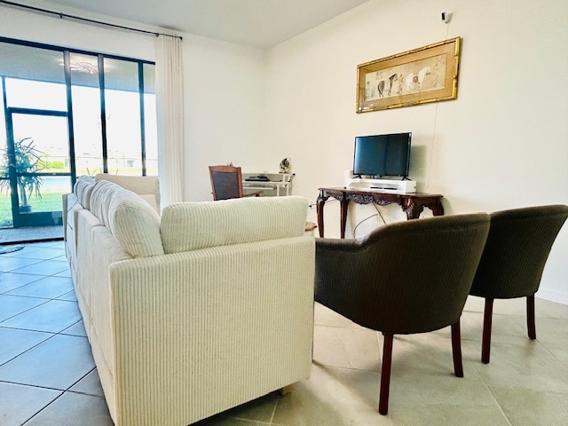 Building Photo - 14833 Palamos Cir