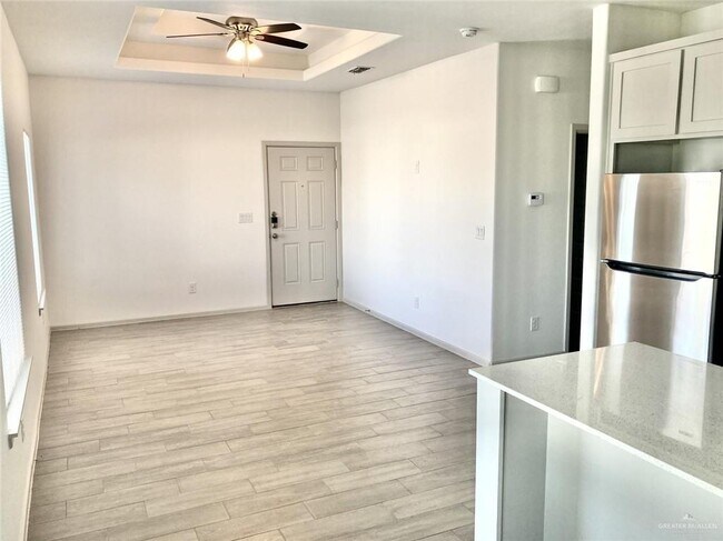 Building Photo - 11 N 58th St