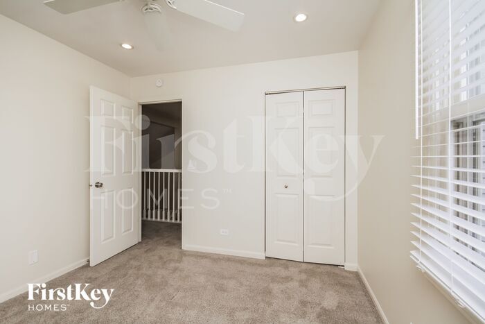 Building Photo - 1421 Timber Ln