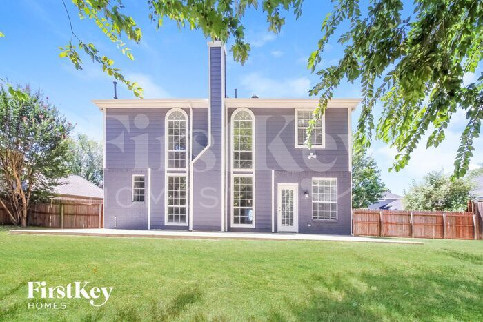 Building Photo - 3601 Creekview Ct