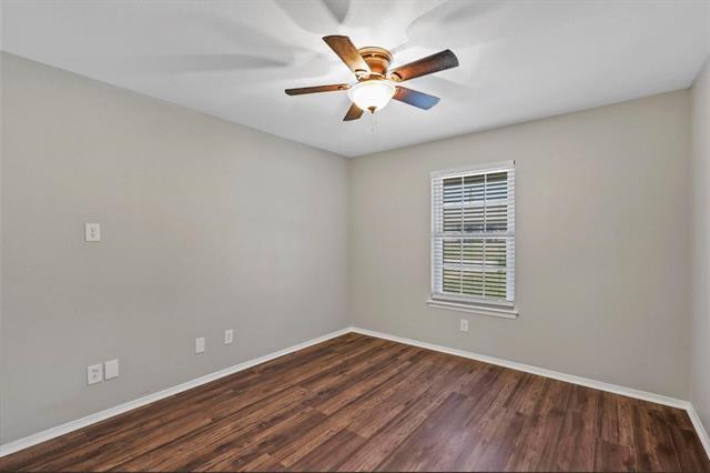 Building Photo - 1300 Timbercrest Dr