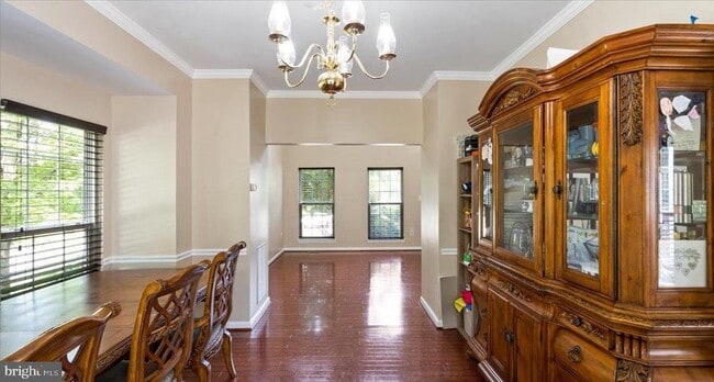 Building Photo - 9750 Granary Pl