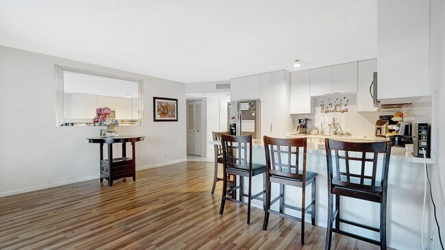 Primary Photo - 4750 NW 22nd Ct