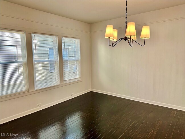 Building Photo - 1855 W 65th St