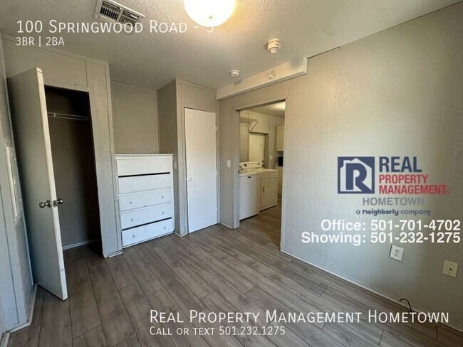 Building Photo - 100 Springwood Rd