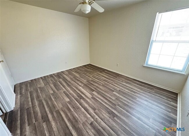 Building Photo - 3404 Zephyr Rd